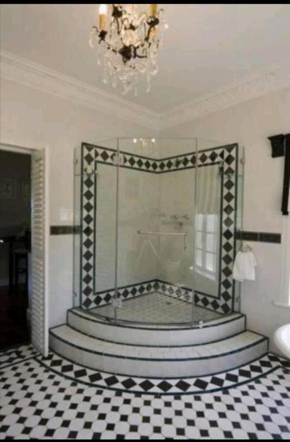 Valdior Guest House Умхланга Экстерьер фото