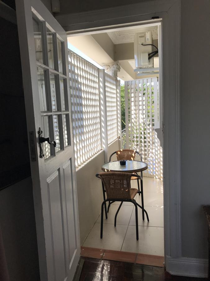 Valdior Guest House Умхланга Экстерьер фото