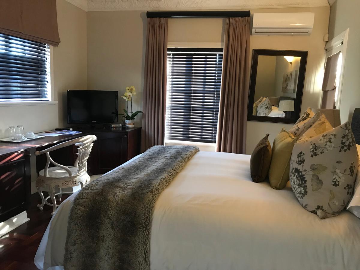 Valdior Guest House Умхланга Экстерьер фото